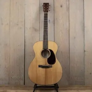 Martin 000E Retro Plus mahogany