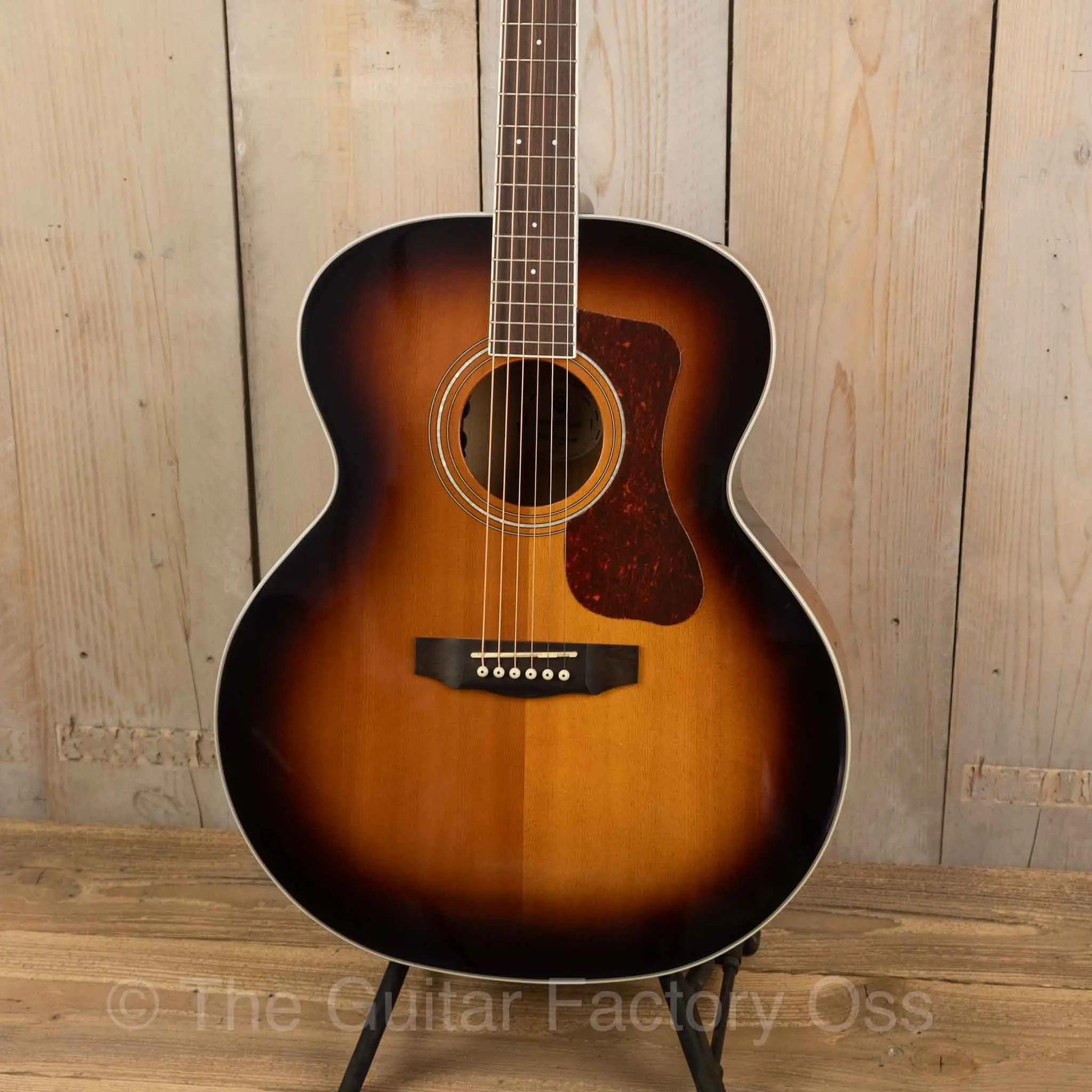 Guild F250E Deluxe pre-owned - Afbeelding 3