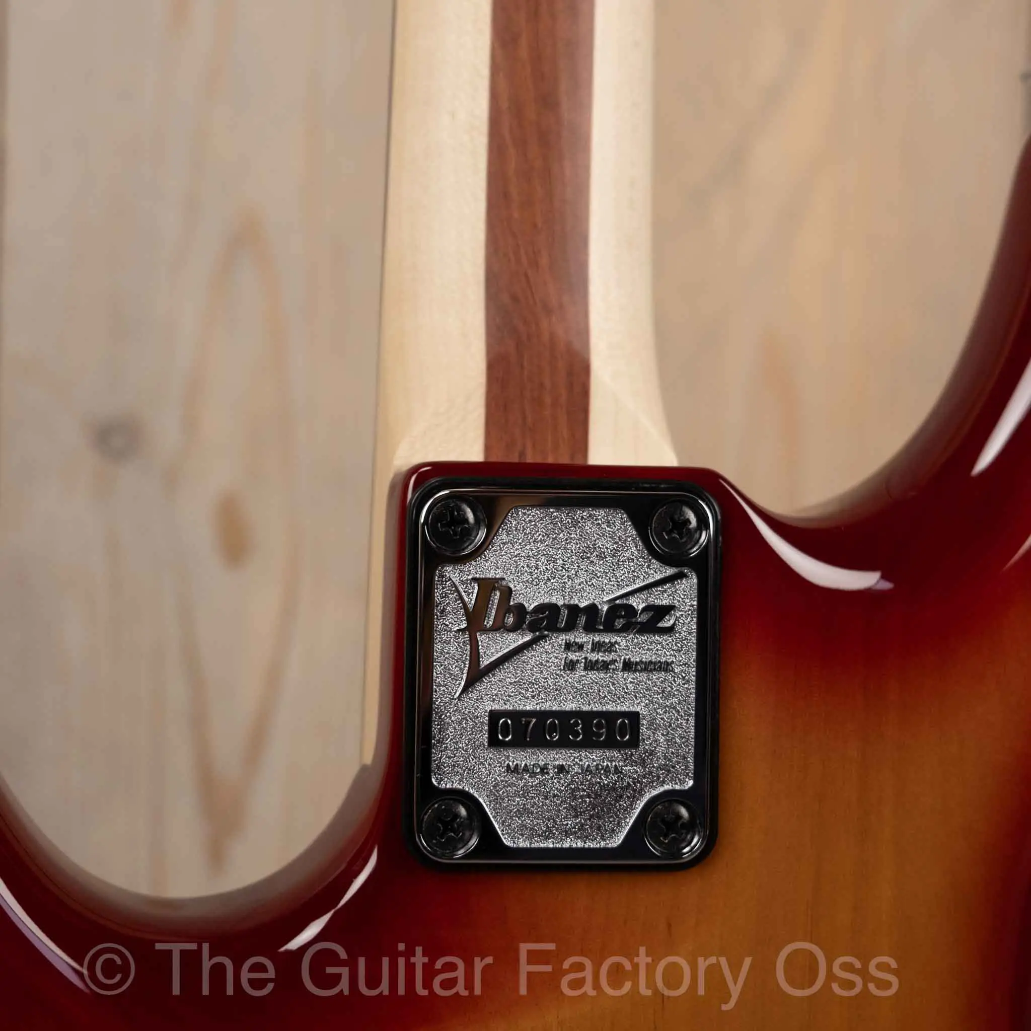 Ibanez JS2470 Cherry Sunburst - Afbeelding 6