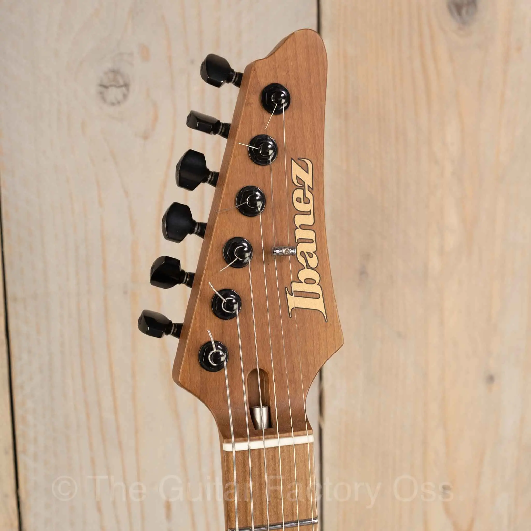 Ibanez Prestige AZ2402 White Flat pre-owned - Afbeelding 4