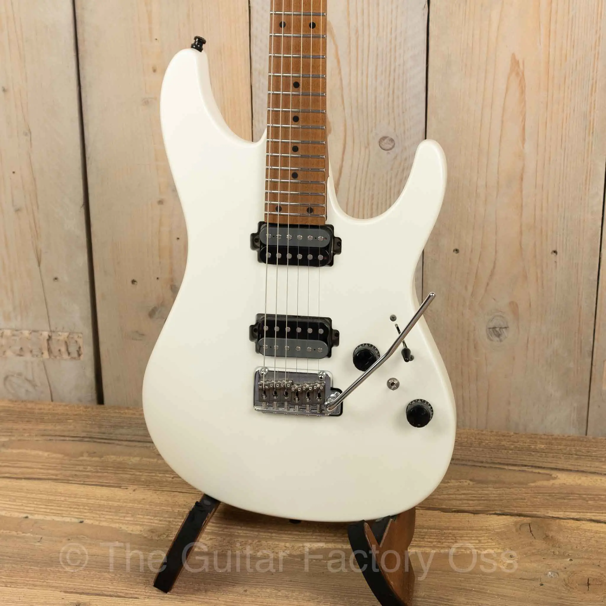 Ibanez Prestige AZ2402 White Flat pre-owned - Afbeelding 3