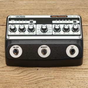 Boss DM-101 Analog delay
